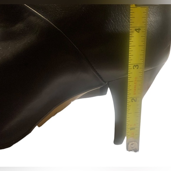 Italian Leather Boots - Black - 2.75” Heel - Top can be Cuffed or Not - Size 7 - Picture 6 of 7